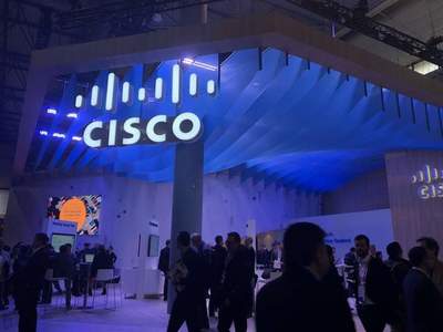 全球十大电信基础设施品牌 华为领跑，两家光通信企业跻身榜单